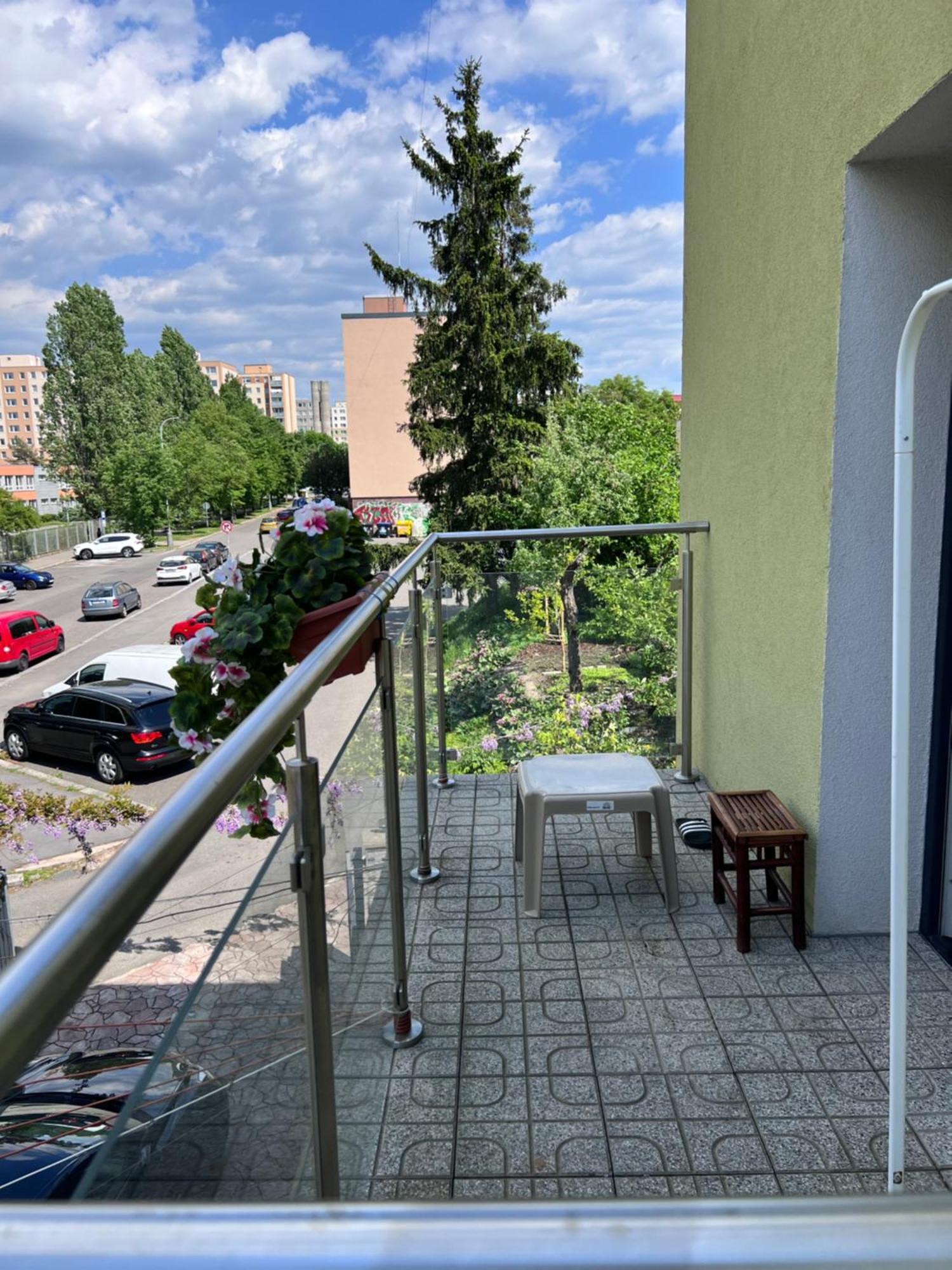 Cozy Near Centre Apartment Prague